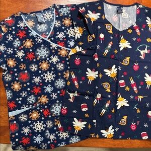 Festive Women's Scrub Tops with Snowflake and Holiday Print